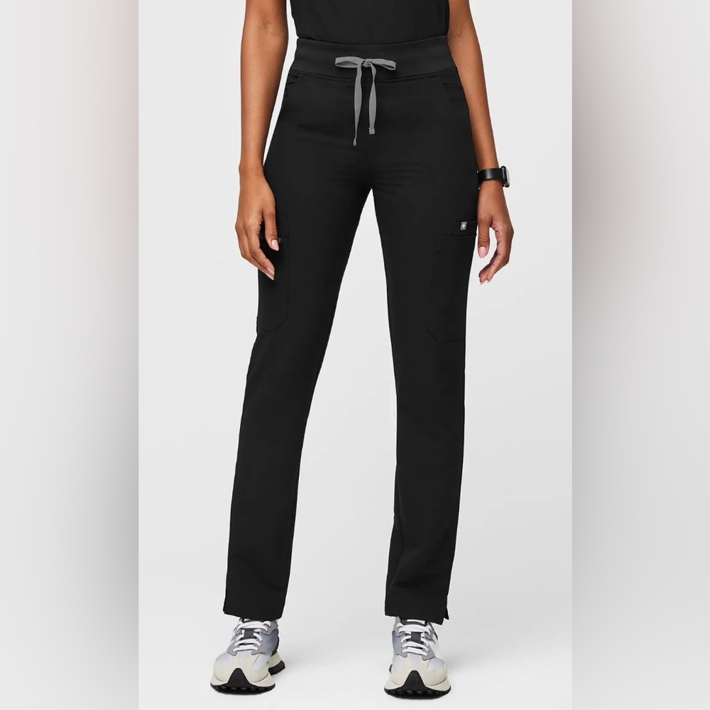 Figs High Waisted Yola Skinny Scrub Pants Medium - Black